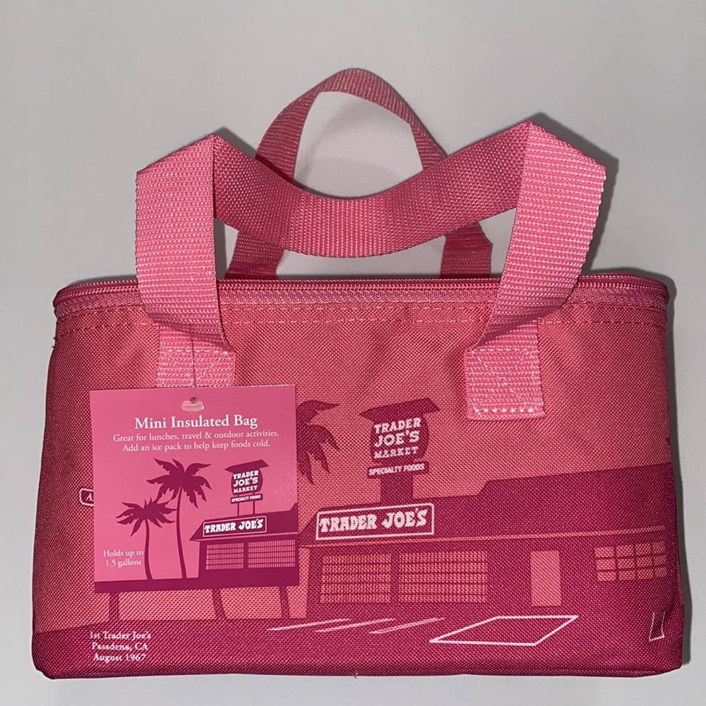 NWT Trader Joe’s Pastel Pink MINI Insulated Cooler Bag.